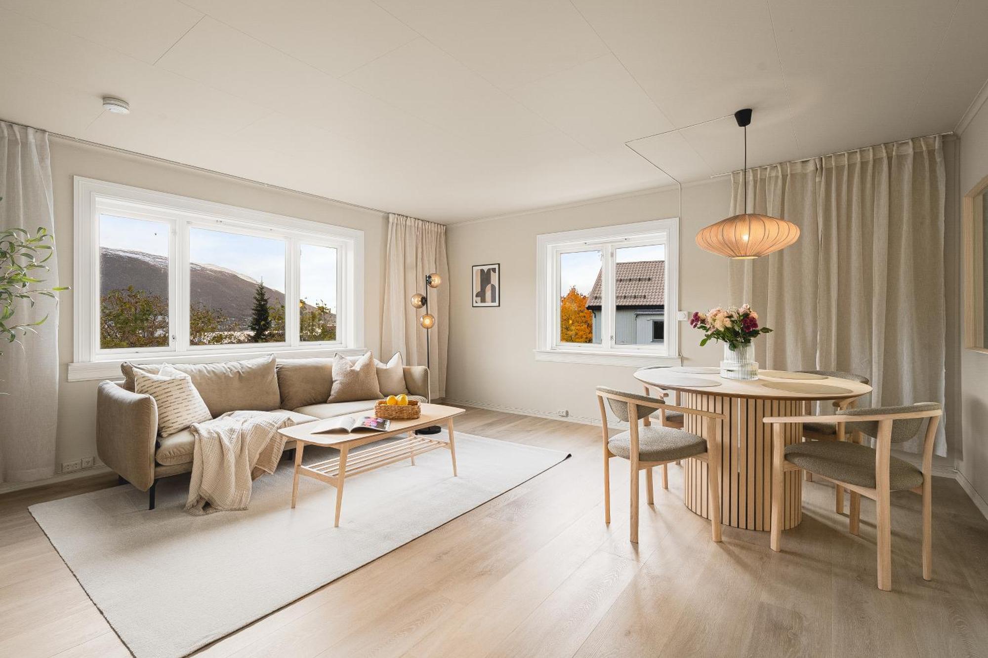 Historical Villa & Green Sanctuary In City Center Tromso Exterior photo